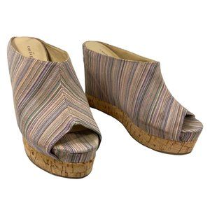 Chinese Laundry Keep It Cool Wedge // Size 10